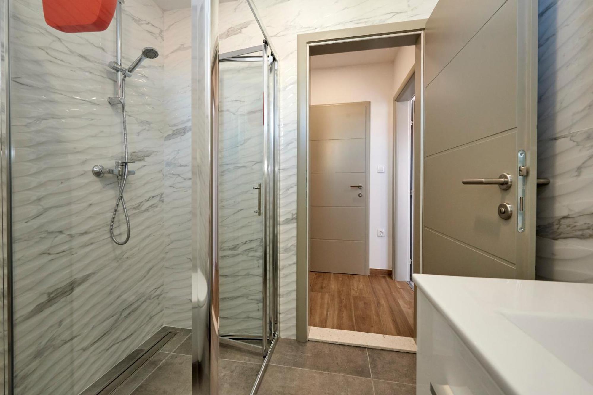 Apartments & Rooms Zaja Трогір Номер фото